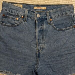 Denim Levi's Ribcage Cutoff Shorts